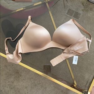 Gap nude everyday smooth wireless bra 36B